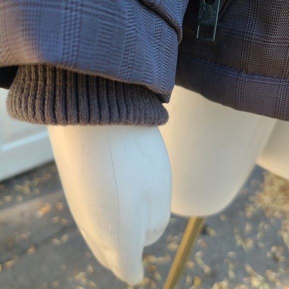 The North Face Gray Womens Full Zip Coat - Picture 8 of 14